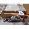 Image 1 : HUTCHINS HUSTLER STRAIGHT SANDER, AND GARANT HAMMER HANDLES