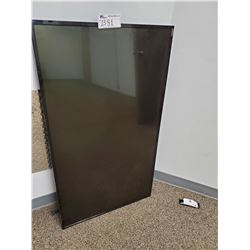 50  VIZIO TV, WITH REMOTE, (NO LEGS) MODEL E50-D1