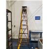 Image 1 : WOODEN ALLRIGHT 10' STEP LADDER