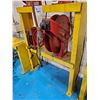 Image 1 : YELLOW DOUBLE MOUNTING BASE