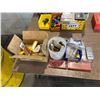 Image 1 : LOT OF ASSORTED INSERTS, AND WELDING TIPS
