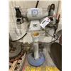 Image 1 : BALDOR 2 WHEEL PHASE 1 GRINDER ON PEDESTAL