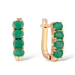 A 14KT ROSE GOLD AND EMERALD EARRING.