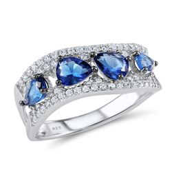 A STERLING SILVER AND CUBIC ZIRCONIA RING.