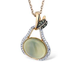 A 14KT YELLOW GOLD AND PREHNITE & DIAMONDS PENDANT.