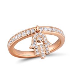 A STERLING SILVER AND CUBIC ZIRCONIA RING.