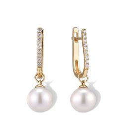 A 14KT ROSE GOLD AND PEARL & DIAMONDS EARRINGS.