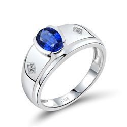 A 18KT WHITE GOLD AND SAPPHIRE & DIAMONDS MAN RING.