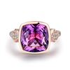 Image 2 : A 14KT ROSE GOLD AND AMETHYST & DIAMONDS RING.