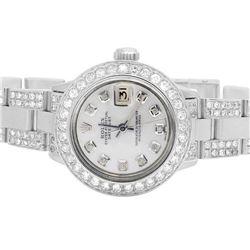 A 14KT WHITE GOLD AND TOPAZ & DIAMONDS BRACELET.