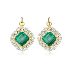 A 18KT YELLOW GOLD AND EMERALD & DIAMONDS EARRINGS.