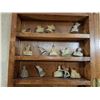 Image 4 : Display Case & Wade Tea Ornaments - 17x11in