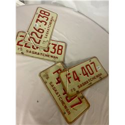 2 Pair 1975 Sask LicencePlates