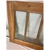 Image 3 : 3 Pane Vintage Window 32 X 29 Inch