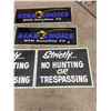 Image 2 : Lot of 6 Signs 3 Plastic & 3 Board Paper