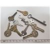 Image 2 : Old keys including skeleton key
