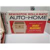 Image 3 : vintage Remington Roll-A-Matic vintage electric razor (original packaging)