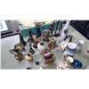 Image 3 : Lot of Decorative Items