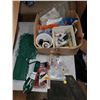 Image 1 : BOX OF HARDWARE