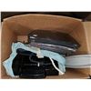 Image 2 : BOX OF KITCHEN GRILLS