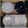 Image 2 : Decorative Plates - 4 large