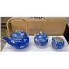 Image 1 : Lot of Teapot & Cream & Sugar Dishes