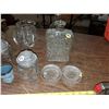 Image 2 : LOT OF CLEAR GLASS