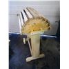 Image 3 : 2 Wheel Saddle Stand (16"x26"x36")
