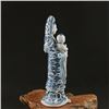 Image 2 : A BLUE & WHITE QUEEN STATUE QING DYNASTY.