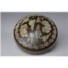 Image 1 : A BROWN PORCELAIN BOX QING DYNASTY.