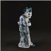 Image 2 : A BLUE & WHITE PORCELAIN BUDDHA FIGURE QING DYNASTY.