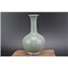 Image 2 : A GREY CRACKLE BOTTLE VASE MING DYNASTY.