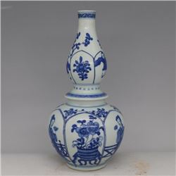 A BLUE & WHITE DOUBLE GOURD VASE KANGXI 16TH/C.