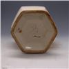 Image 5 : A WHITE GLAZED VASE MING DYNASTY.
