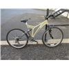 Image 1 : 21 Speed Osiris Diamond Back Bike