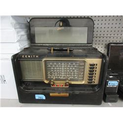 Vintage Zenith Trans Oceanic Radio