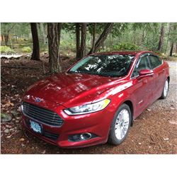 2015 FORD FUSION SE HYBRID - RED - 4-DOOR - VIN # 3FA6P0LU2FR140358 -ODO READS 26389KMS -