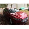 Image 2 : 2015 FORD FUSION SE HYBRID - RED - 4-DOOR - VIN # 3FA6P0LU2FR140358 -ODO READS 26389KMS -