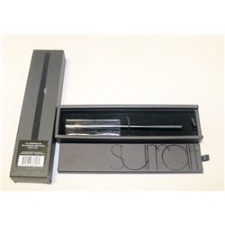 SURRATT CLASSIQUE SHADOW BRUSH- PETITE