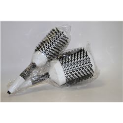 LOT OF 2 ARTEGO 80 & 43 ROUND BRUSH SET