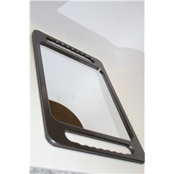 ESTHETICIAN MIRROR
