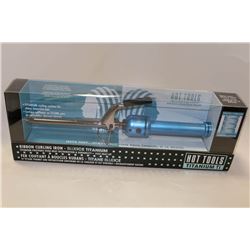 HOT TOOLS TITANIUM RIBBON CURLING IRON