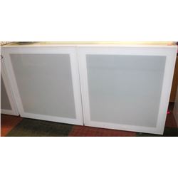 WHITE 2 DOOR GLASS FRONT STORAGE CABINET