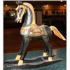 Image 1 : WOODEN ROCKING HORSE DÉCOR STATUE 18 X 19