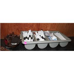 TRAY OF ASSORTED CUTLERY