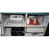 Image 1 : 4 SHELVES WITH CASH REGISTER, CASH DRAWERS AND