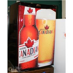 DANBY PREMIERE MOLSON CANADIAN BAR FRIDGE