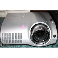 HITACHI DIGITAL PROJECTOR # PI-TX100
