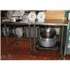 Image 1 : PAIR OF STAINLESS STEEL BACKSPLASH PREP TABLES