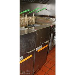 FRYMASTER DOUBLE BASKET DEEP FRYER WITH 2